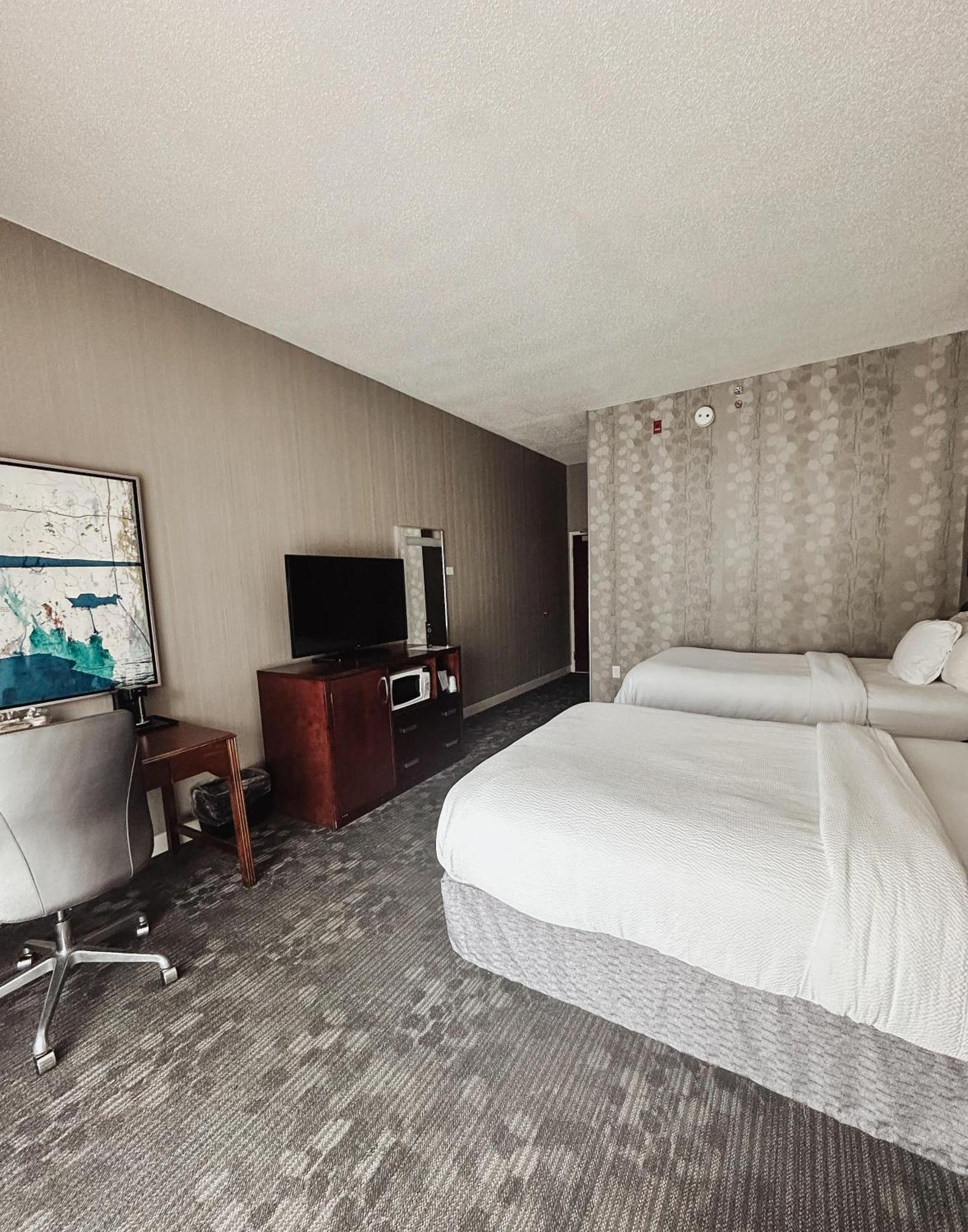 Country & By Radisson, Columbus-edinburgh 3*