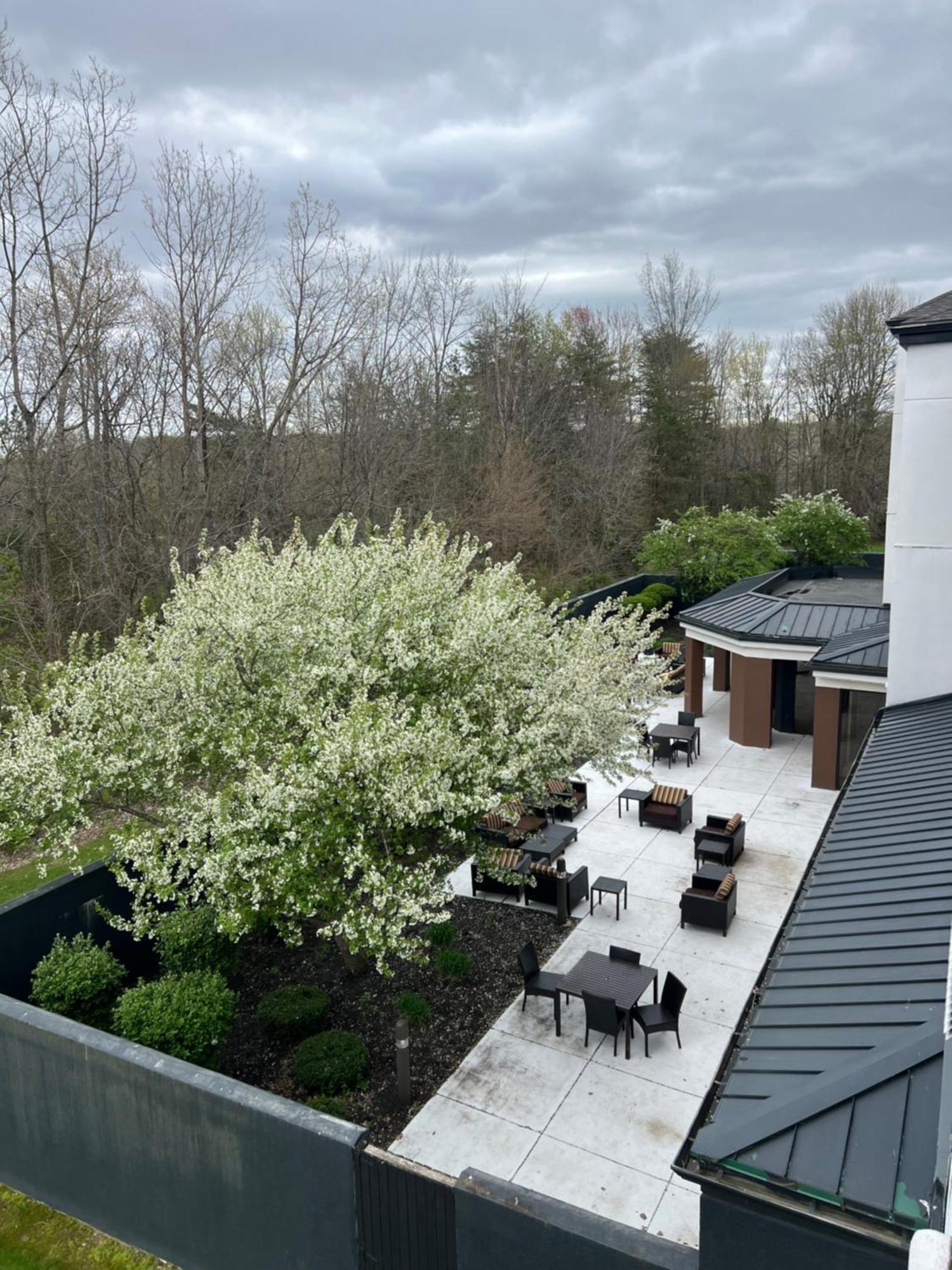 Country & By Radisson, Columbus-edinburgh Columbus